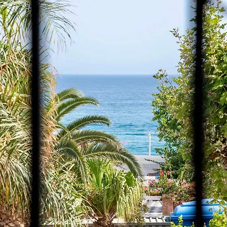 Torrecilla Centro De - South Costa Nerja